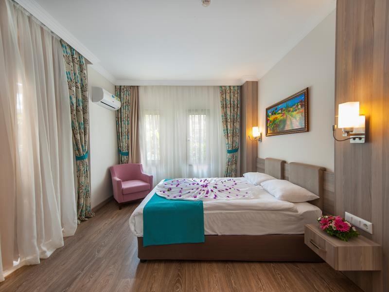 Crystal Family Resort & Spa Belek 