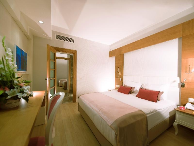 Port Nature Luxury Resort Hotel & Spa Belek